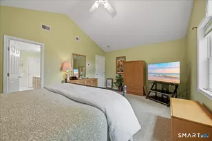 30 Yorkshire Dr, Waterford, CT 06385 - Photo 33