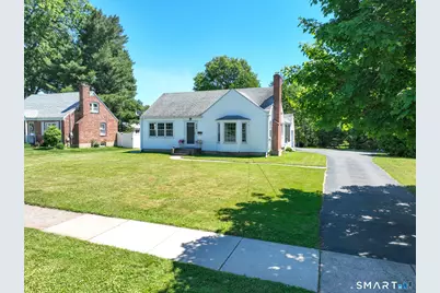 564 Willard Avenue, Newington, CT 06111 - Photo 1