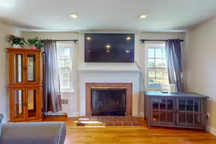 564 Willard Ave, Newington, CT 06111 - Photo 7