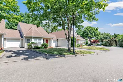 182 Summerfield Gardens #182, Shelton, CT 06484 - Photo 3