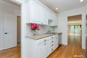 33 Strathmore Ln, Norwalk, CT 06880 - Photo 19