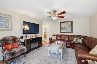 143 Carroll Street, New Britain, CT 06053 - Photo 5