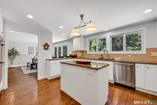 23 Peaslee Hill, West Hartford, CT 06117 - Photo 9