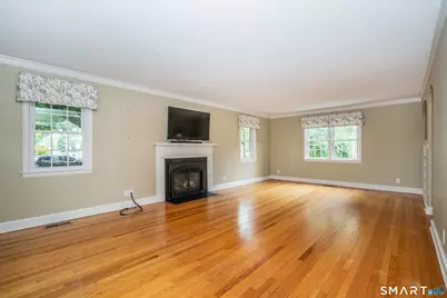 1040 Farmington Avenue #5, West Hartford, CT 06107 - Photo 9