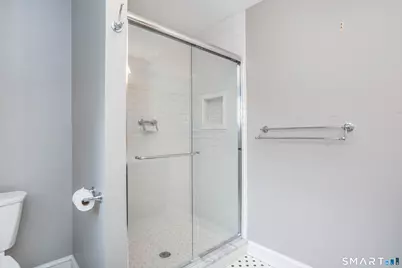 1040 Farmington Avenue #5, West Hartford, CT 06107 - Photo 31