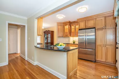 1040 Farmington Avenue #5, West Hartford, CT 06107 - Photo 13