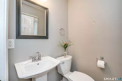 1040 Farmington Avenue #5, West Hartford, CT 06107 - Photo 17