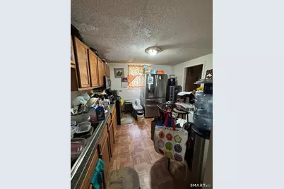 82 Bushnell Street, Hartford, CT 06114 - Photo 9