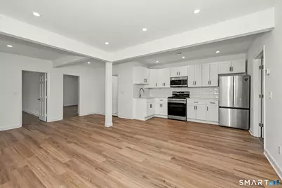 30 Dora Street, Stamford, CT 06902 - Photo 5