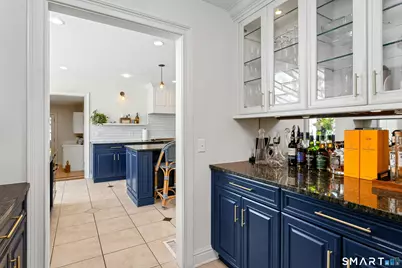 40 Willowmere Circle, Greenwich, CT 06878 - Photo 11