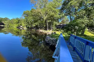 249 Circle Dr, Stratford, CT 06614 - Photo 5