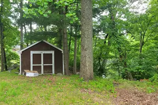 249 Circle Dr, Stratford, CT 06614 - Photo 11