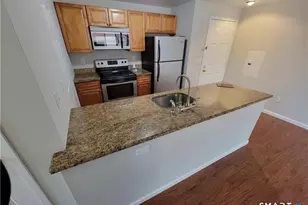 300 Broad St, Stamford, CT 06902 - Photo 17