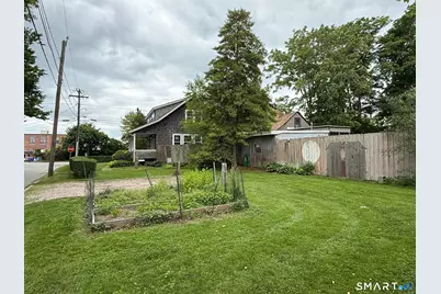 3 Front Street, Groton, CT 06340 - Photo 21