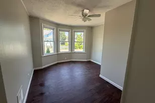 116 Hastings St, Bridgeport, CT 06610 - Photo 5