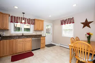154 Meeting House Hill Rd, Durham, CT 06422 - Photo 11