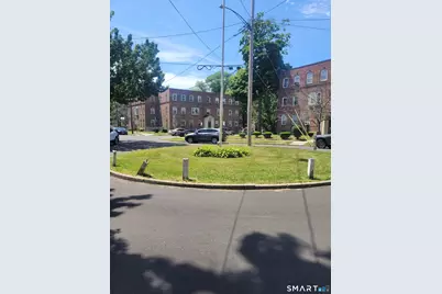 606 Wilmot Avenue #4, Bridgeport, CT 06607 - Photo 3