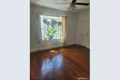 606 Wilmot Avenue #4, Bridgeport, CT 06607 - Photo 5