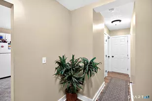 88 Church St, Enfield, CT 06082 - Photo 17