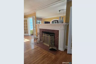 197 Ridgefield Street, Hartford, CT 06112 - Photo 7