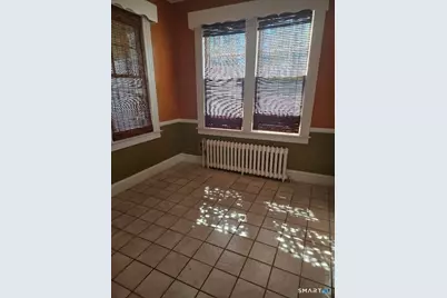 197 Ridgefield Street, Hartford, CT 06112 - Photo 15