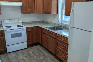 19 Piave St, Stamford, CT 06902 - Photo 5