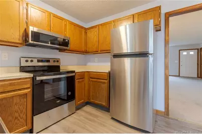 22 Windwood Drive #22, Windsor Locks, CT 06096 - Photo 15