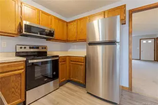 22 Windwood Dr, Windsor Locks, CT 06096 - Photo 15
