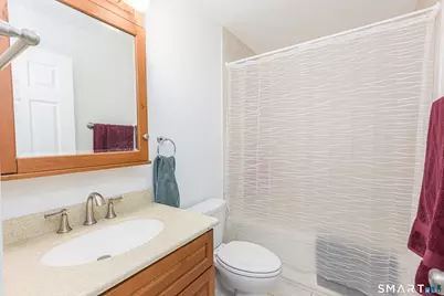 140 Thompson Street #17C, East Haven, CT 06513 - Photo 11