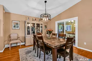 93 Court St, Cromwell, CT 06416 - Photo 7