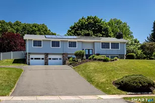 50 Horizon Cir, South Windsor, CT 06074 - Photo 1