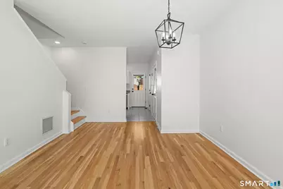 23 Dolsen Place, Stamford, CT 06901 - Photo 5