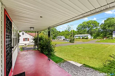 521 West Wolcott Avenue, Windsor, CT 06095 - Photo 9