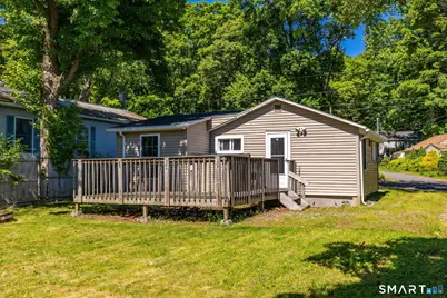 1 West Boulevard, East Hampton, CT 06424 - Photo 15