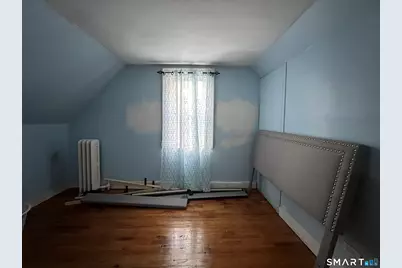 35 Loomis Street, Hartford, CT 06120 - Photo 9