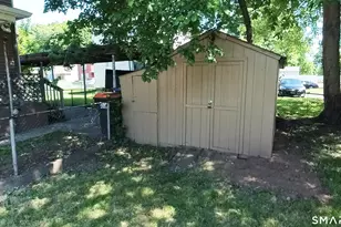 3 Pasco St, Meriden, CT 06451 - Photo 27
