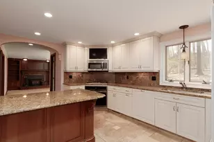 50 Birchwood Dr, Hamden, CT 06518 - Photo 17