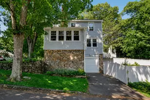 107 Knapp St, Stamford, CT 06907 - Photo 3