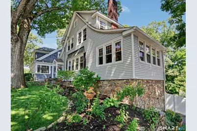 107 Knapp Street, Stamford, CT 06907 - Photo 3
