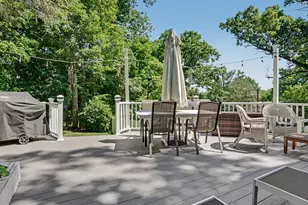 107 Knapp St, Stamford, CT 06907 - Photo 27
