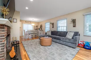 584 Hope St, Stamford, CT 06907 - Photo 5