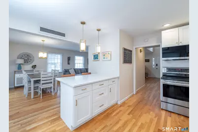584 Hope Street #5, Stamford, CT 06907 - Photo 7