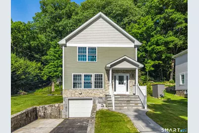 42 White Avenue, Middlebury, CT 06762 - Photo 1