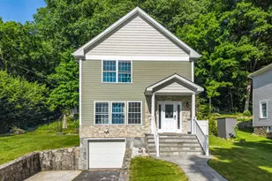 42 White Ave, Middlebury, CT 06762 - Photo 1