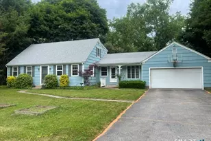 6 Harvard Rd, Ledyard, CT 06335 - Photo 1