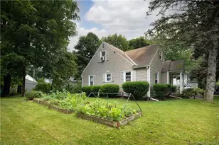 22 Walton St, Salisbury, CT 06039 - Photo 3