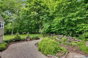 27 Apple Ln, Redding, CT 06896 - Photo 35