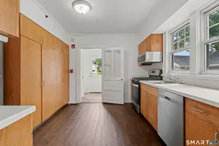 321 Glenbrook Rd, Stamford, CT 06906 - Photo 13