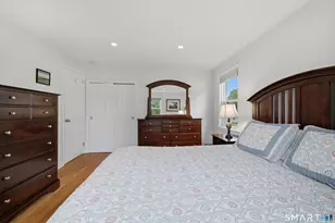 85 Knollwood Rd, West Hartford, CT 06110 - Photo 13