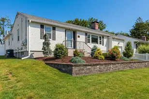 85 Knollwood Rd, West Hartford, CT 06110 - Photo 3